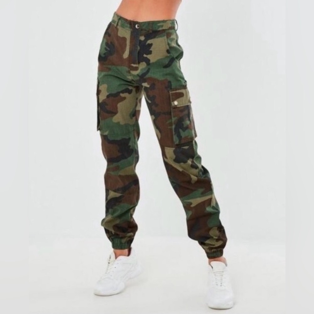 Missguided Camo Cargo Jogger Pants High Rise Y2K Utility US 4